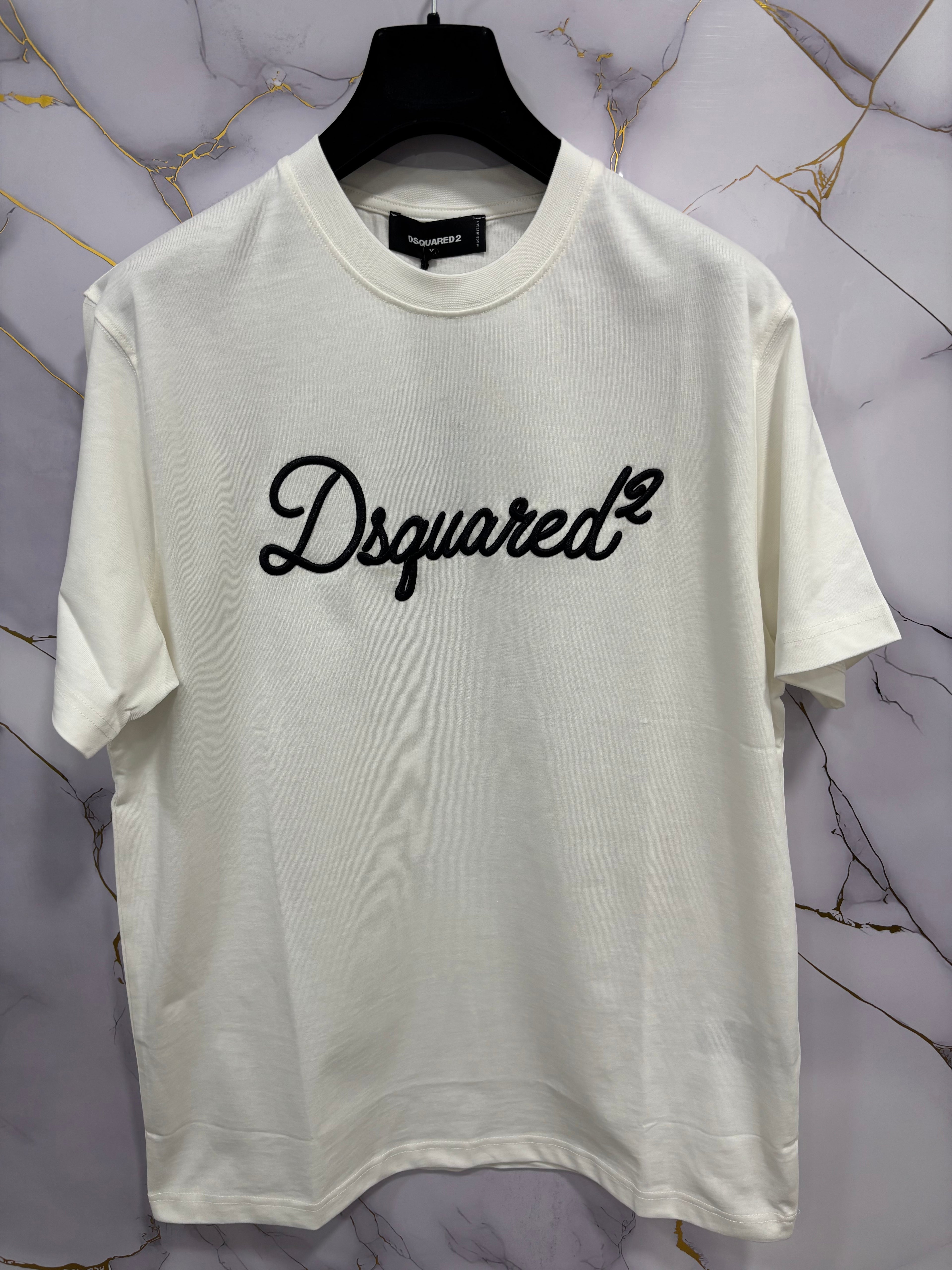 T-SHIRT DS (CORSIVO)