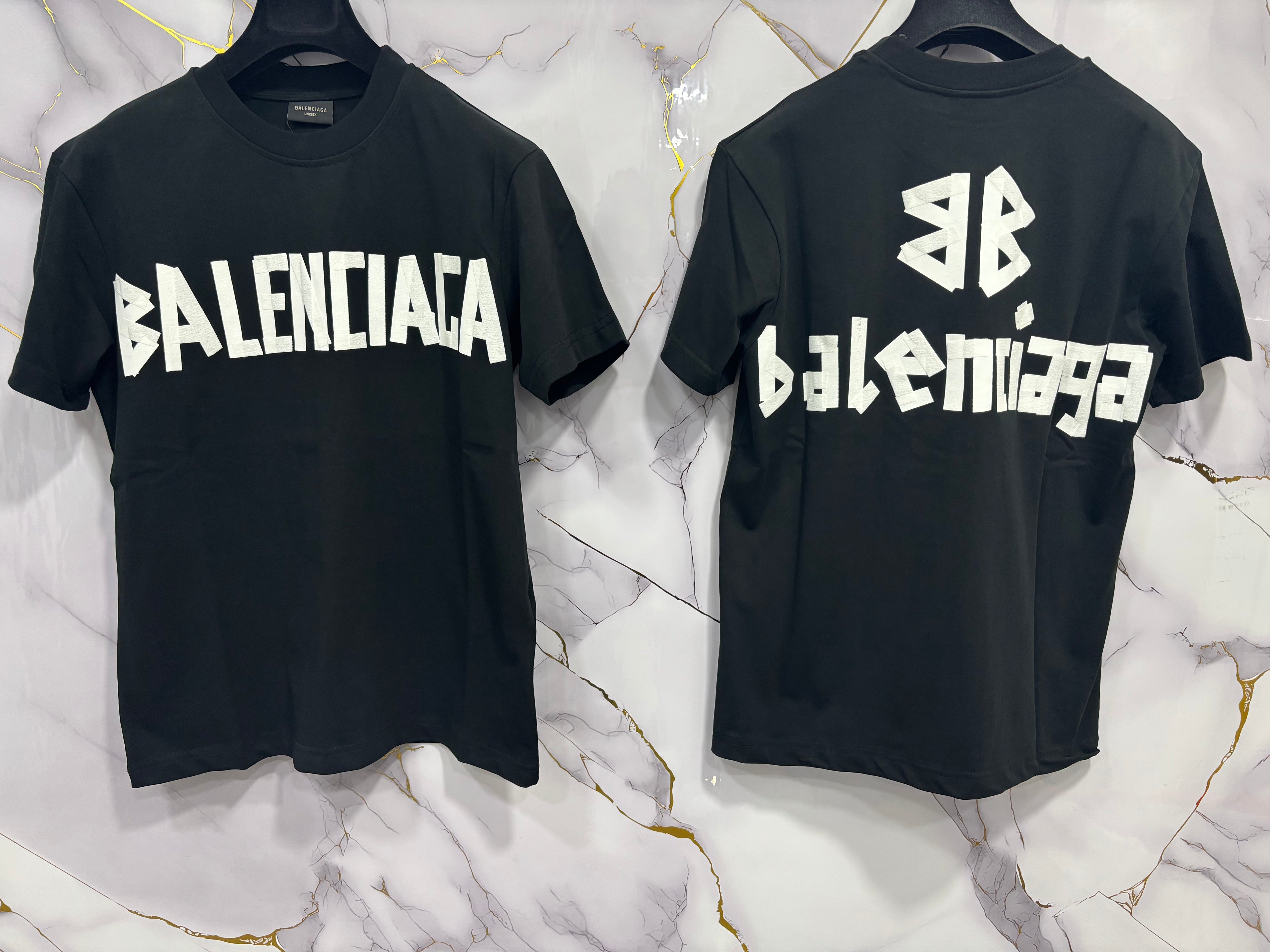 T-SHIRT BALENCIAGA (EFFETTO SCOCH)