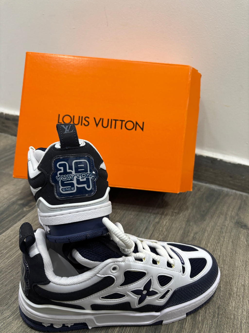 SCARPE LV (FIORE BLU)