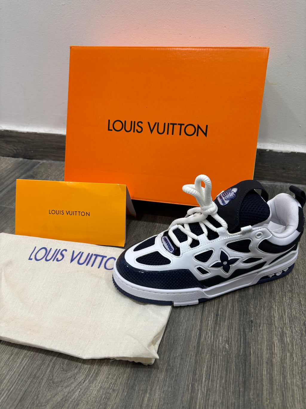 SCARPE LV (FIORE BLU)