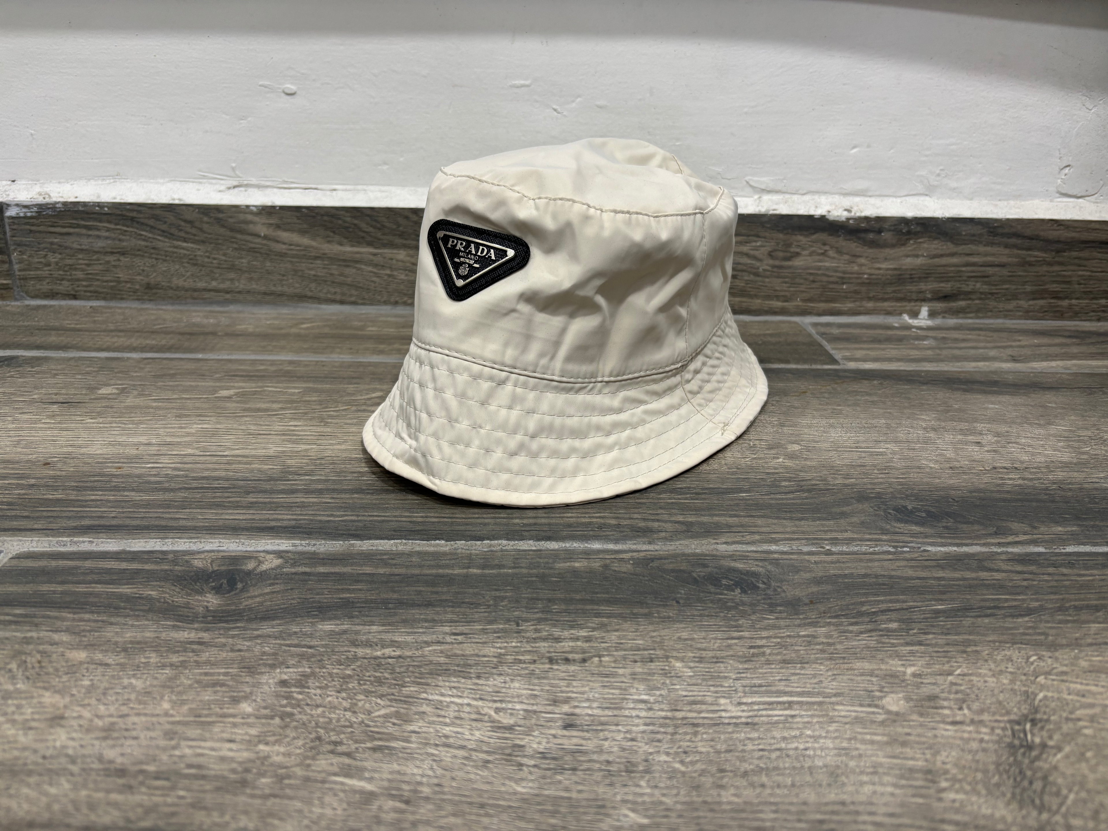 CAPPELLO PRADA