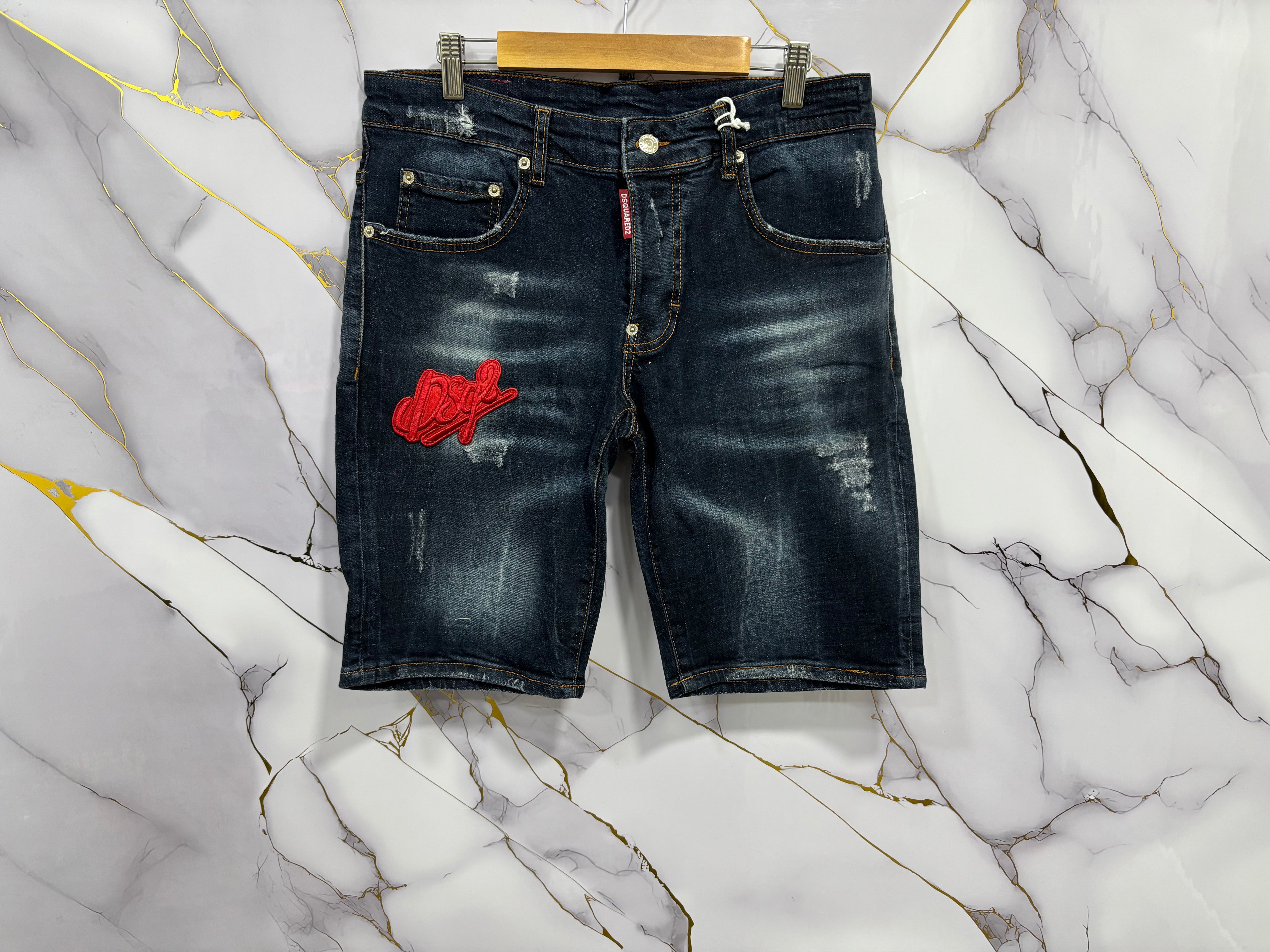 BERMUDA DSQ (RICAMO ROSSO)